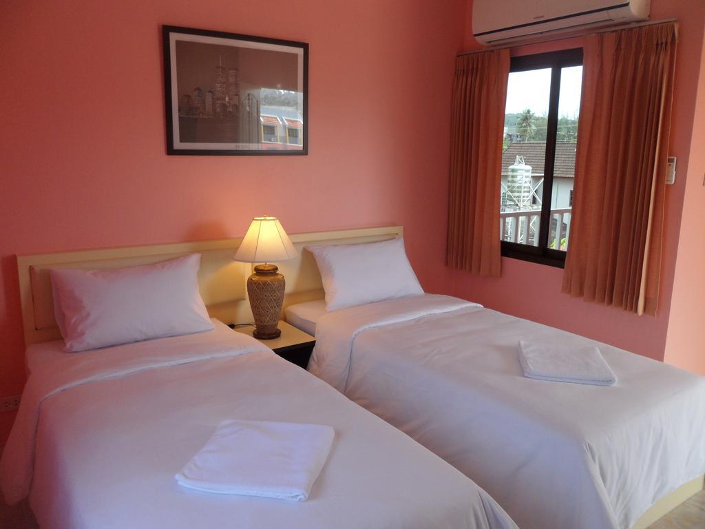 Pranee Mansion Airport Apartment Ban Bo Han Стая снимка