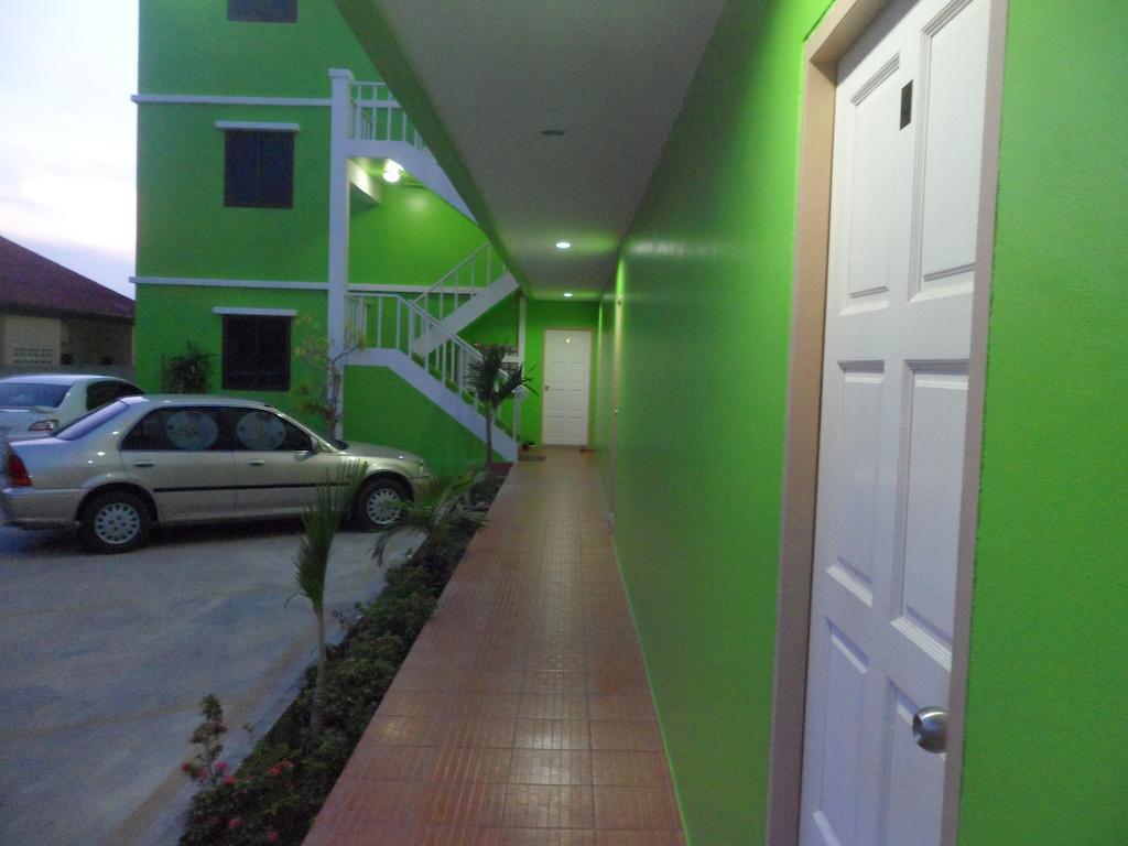 Pranee Mansion Airport Apartment Ban Bo Han Екстериор снимка